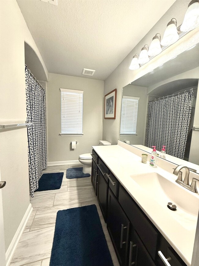 property at 4811 Lacebark Pne Trl