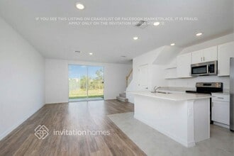 2814 Riverfield Rd in Cape Coral, FL - Building Photo - Building Photo