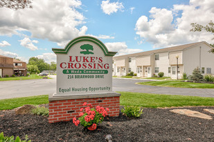 Lukes Crossing Apartments