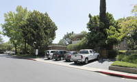 Ygnacio Gardens in Walnut Creek, CA - Foto de edificio - Building Photo