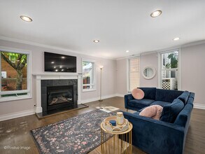 1608 N Larrabee St in Chicago, IL - Building Photo - Building Photo
