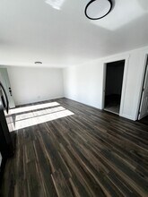 804-806 Marion Ave W in Bremerton, WA - Building Photo - Building Photo