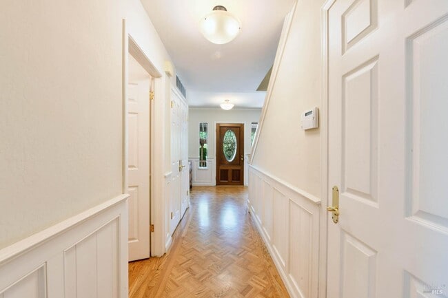 12 Greenfield Ct in Mill Valley, CA - Building Photo - Building Photo