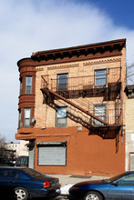 697 Prospect Pl in Brooklyn, NY - Building Photo - Building Photo