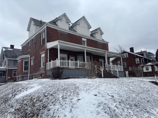 property at 1103 Walnut Ave NE