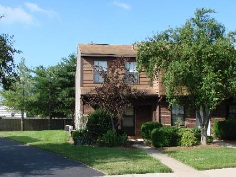 441 Colleen Dr