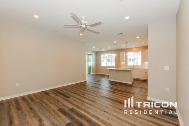 29405 Cumaru Ct in Winchester, CA - Building Photo - Building Photo