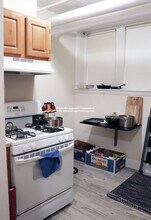 21 Alton Ct, Unit B in Brookline, MA - Building Photo - Building Photo