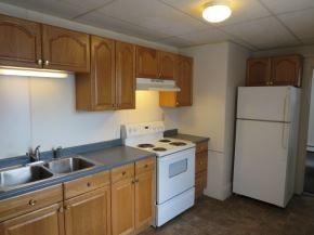 68 Batchelder St-Unit -# 3 in Laconia, NH - Building Photo