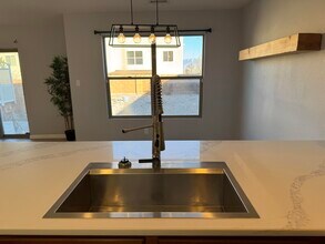 5004 Costa Uasca Dr NW in Albuquerque, NM - Building Photo - Building Photo