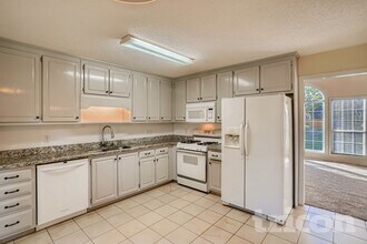 4006 Cinnamon Fern Ln in Woodstock, GA - Building Photo - Building Photo