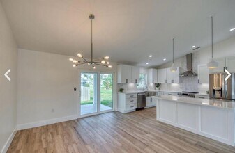 3866 Sterling Rd in Venice, FL - Building Photo - Building Photo