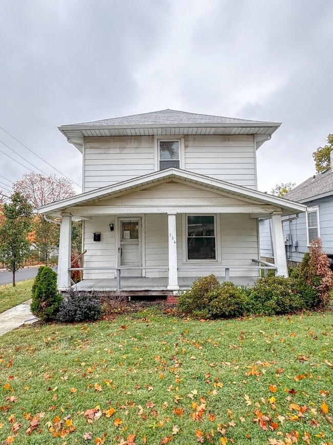 property at 726 S Fuller Ave