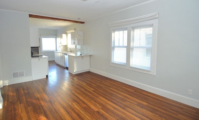 110 Conklin Ave in Grand Forks, ND - Building Photo - Building Photo