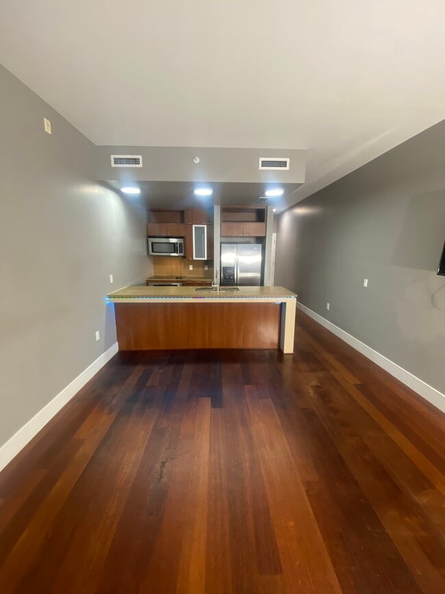 111 N 12th St, Unit 1411 in Tampa, FL - Building Photo - Building Photo