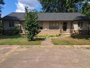 1706 Ridgewood Dr in Murray, KY - Building Photo - Building Photo