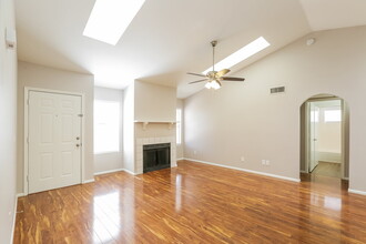 4165 E Wayland Rd in Phoenix, AZ - Building Photo - Building Photo