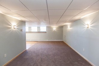 1585 W Southern Ave-Unit -#2 in South Williamsport, PA - Building Photo - Building Photo