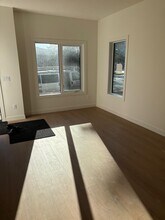 920-935 35 St SE in Calgary, AB - Building Photo - Building Photo