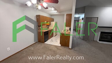 5249 Belle Isle Dr in Dayton, OH - Building Photo - Building Photo