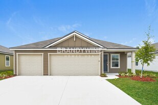 250 Falcon Ridge Rd in St. Augustine, FL - Building Photo