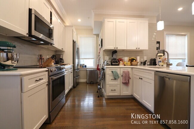 17 Walk Hill St in Boston, MA - Building Photo - Building Photo