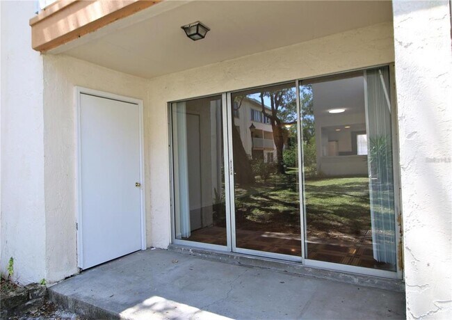 675 99th Ave N in St. Petersburg, FL - Building Photo - Building Photo