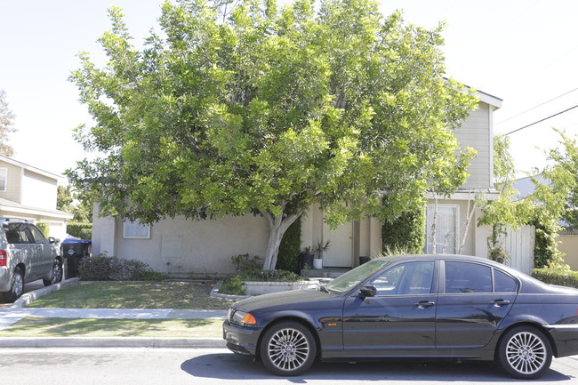 14942-14948 Jefferson St in Midway City, CA - Building Photo - Building Photo