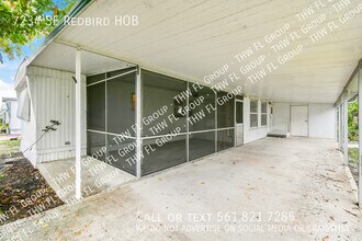 7234 SE Redbird Cir in Hobe Sound, FL - Building Photo - Building Photo