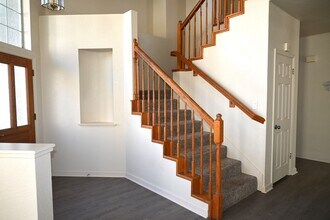 8674 Falmouth Way in Sacramento, CA - Building Photo - Building Photo