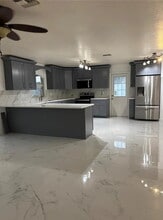 6820 26th St W in Bradenton, FL - Building Photo - Building Photo