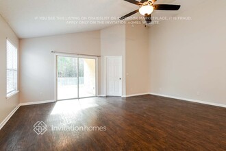 14523 Falling Waters Dr in Jacksonville, FL - Building Photo - Building Photo