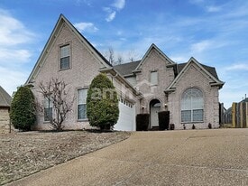 10162 Lynham Dr in Cordova, TN - Building Photo