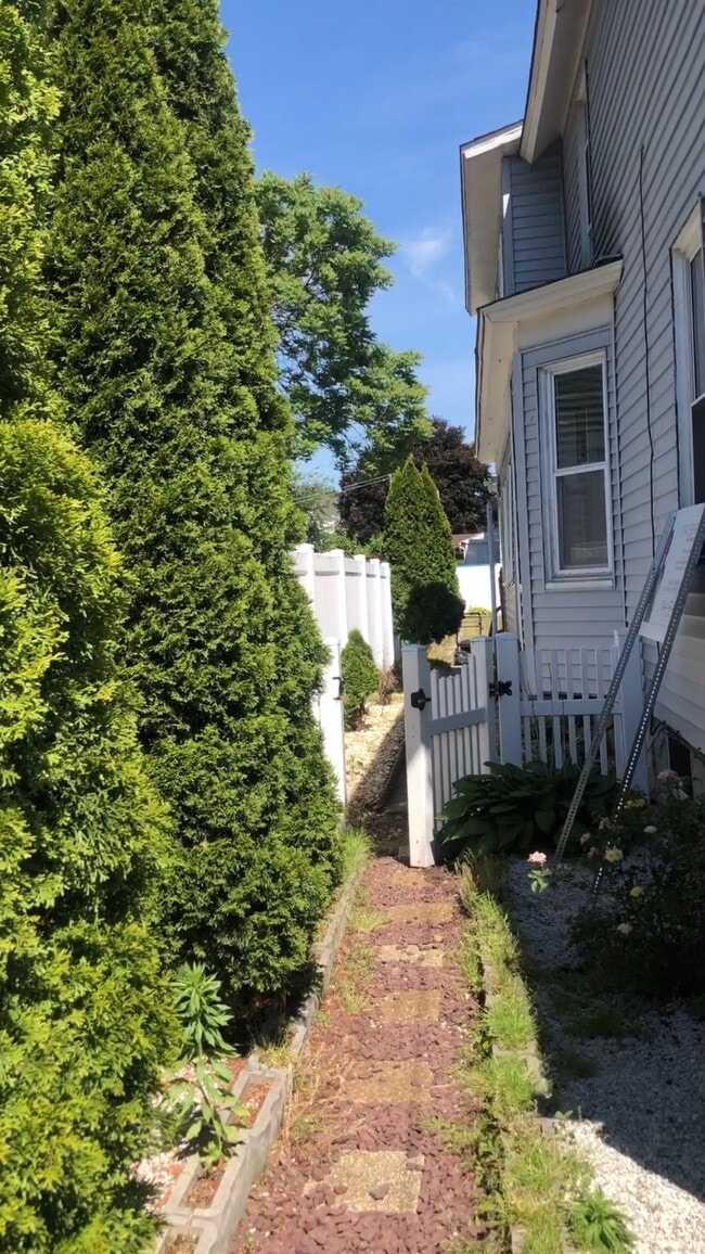 47 Parkin St in Wilkes-Barre, PA - Building Photo - Building Photo