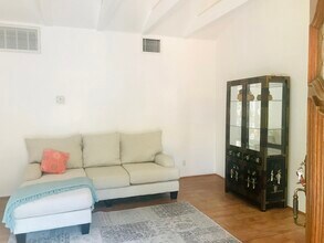 426 Concord St, Unit B in El Segundo, CA - Building Photo - Building Photo