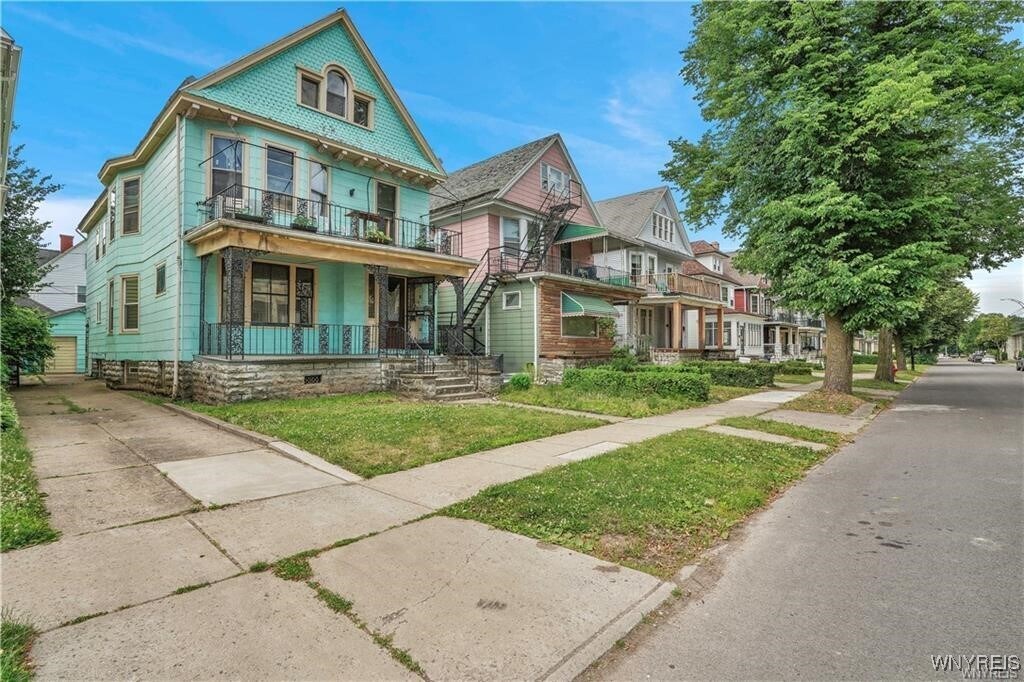 67 Hughes Ave in Buffalo, NY - Building Photo
