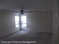 2040 Ivey Commons Rd photo'