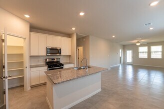 6310 Wolf Pack Dr in Pflugerville, TX - Building Photo - Building Photo