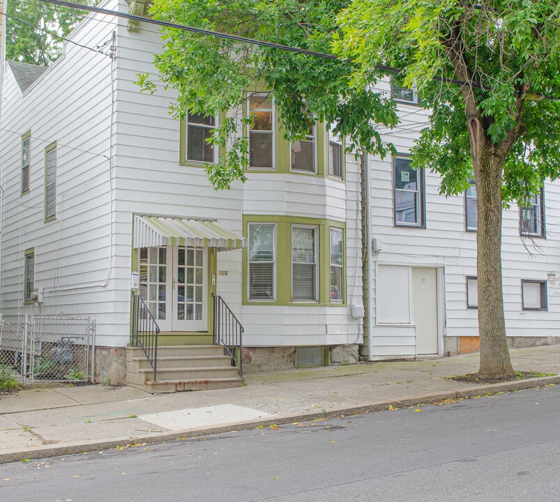106 2nd Ave in Albany, NY - Foto de edificio