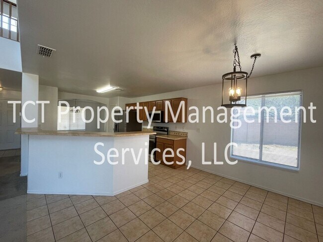 2602 S 112th Dr in Avondale, AZ - Foto de edificio - Building Photo