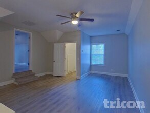 8737 Windsor Lake Blvd in Columbia, SC - Building Photo - Building Photo