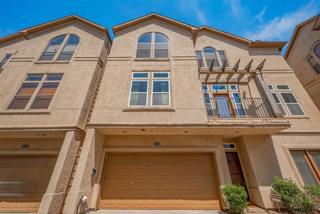 2121 Harold St in Houston, TX - Building Photo - Building Photo