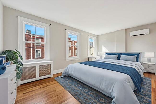 property at 19 S New St