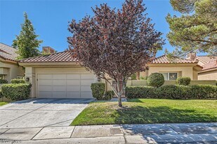 8349 Turtle Creek Cir in Las Vegas, NV - Building Photo