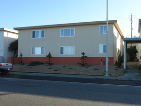 455 Esplanade in Pacifica, CA - Building Photo - Building Photo