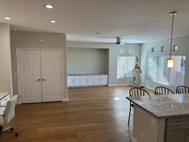 8880 E Paraiso Dr in Scottsdale, AZ - Building Photo - Building Photo