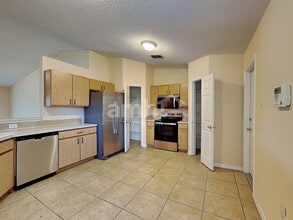 375 Regal Downs Cir in Winter Garden, FL - Building Photo - Building Photo