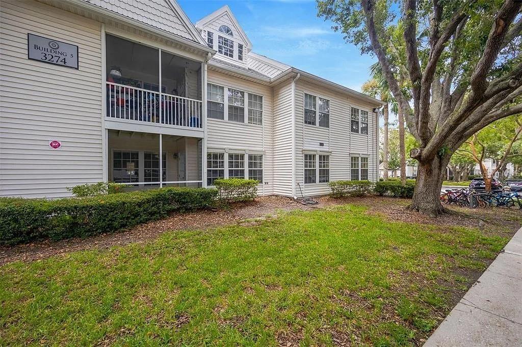 3274 Haviland Ct in Palm Harbor, FL - Building Photo