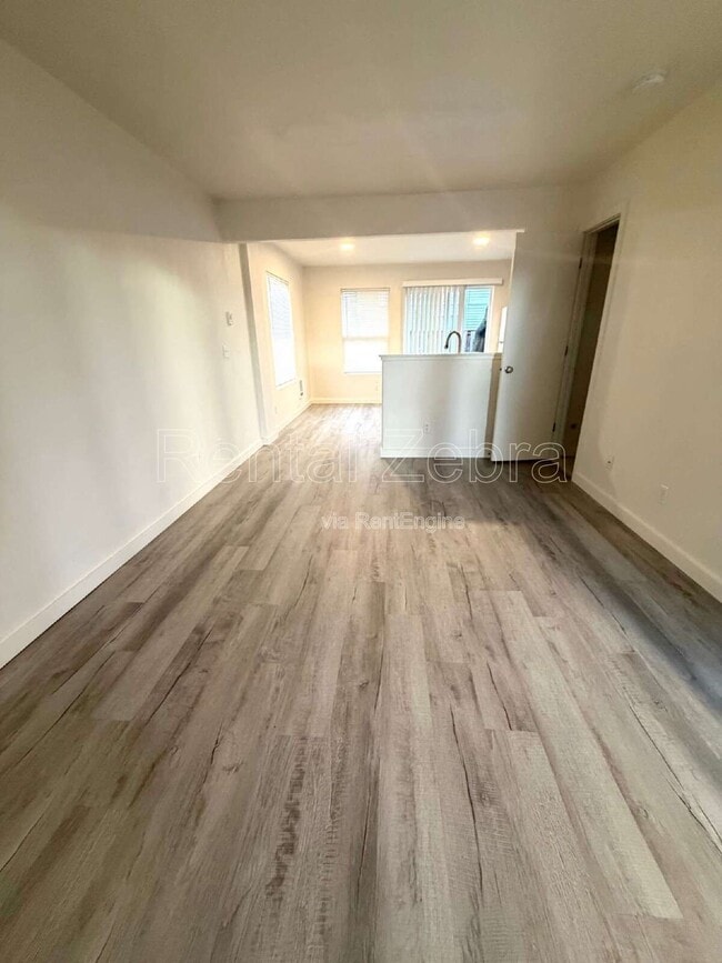 6702 SE 80th Ave in Portland, OR - Building Photo - Building Photo