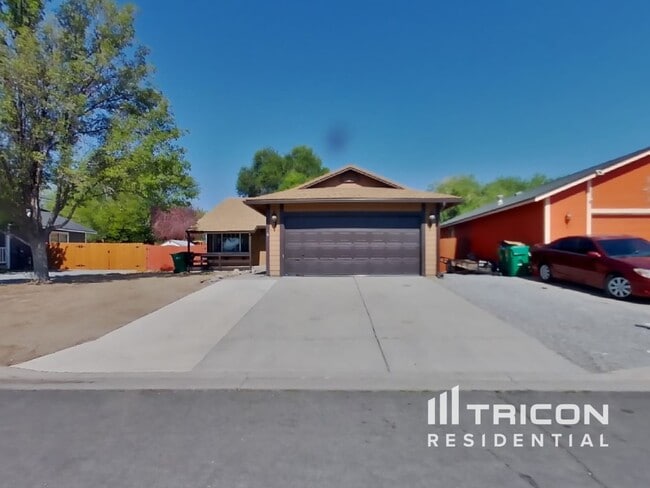 property at 6725 Canoe Hill Dr